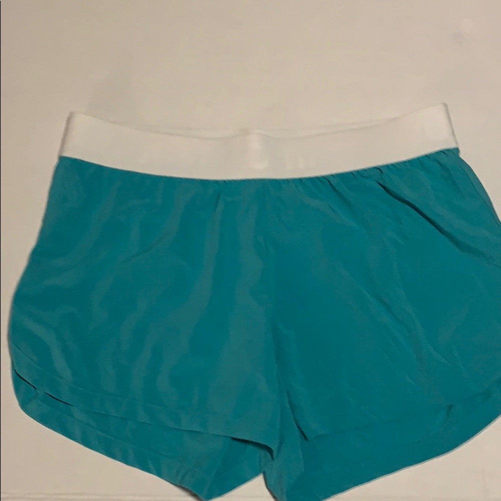 Nike shorts - Picture 2 of 7